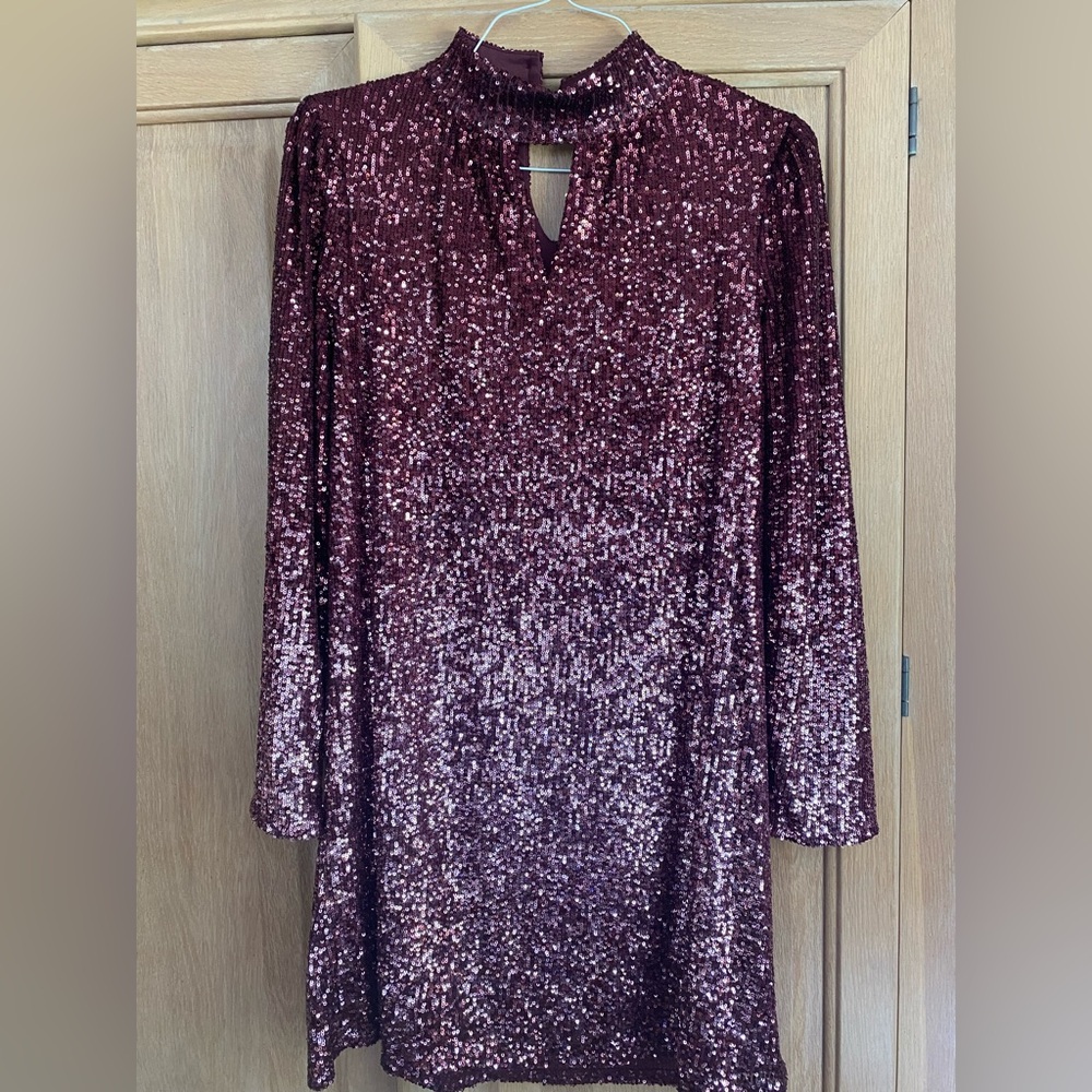 Cable & Gauge Deep Burgundy Sequin Cocktail Dress